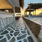 Spongia & 4* Myrties