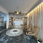 Hotel Spongia & Myrties