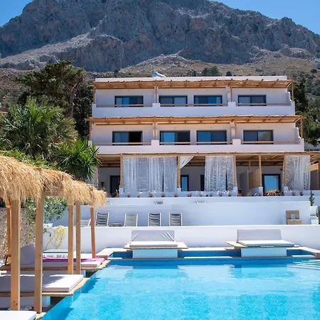 Spongia & Hotel Myrties