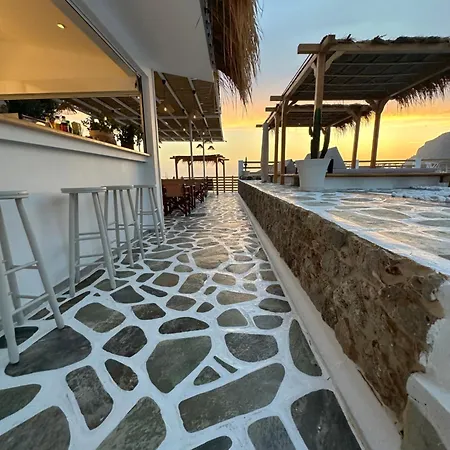 Spongia & 4* Myrties