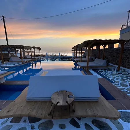 Spongia & Hotel 4*