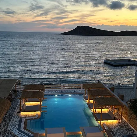 Spongia & Hotel Myrties