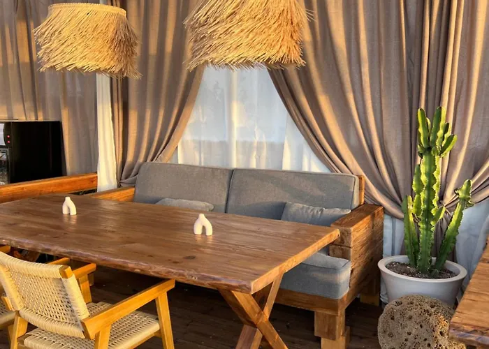 Spongia & Hotel Myrties